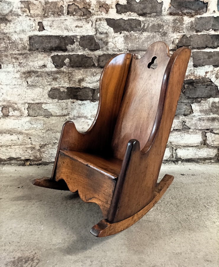 Georgian Mahogany Childs Rocking Chair (8).jpg